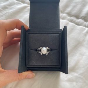 David Yurman Cable Collectibles Pearl Ring in sterling silver with diamonds